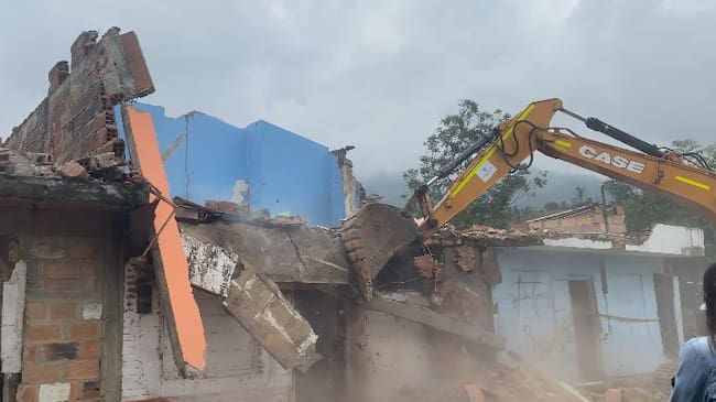 Demolición Bronx de Amagá, Antioquia.