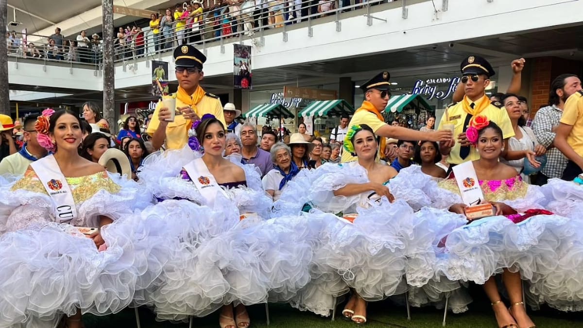 Gran Desfile Folclórico en la ciudad de Neiva, Reinado Nacional del Bambuco 2024