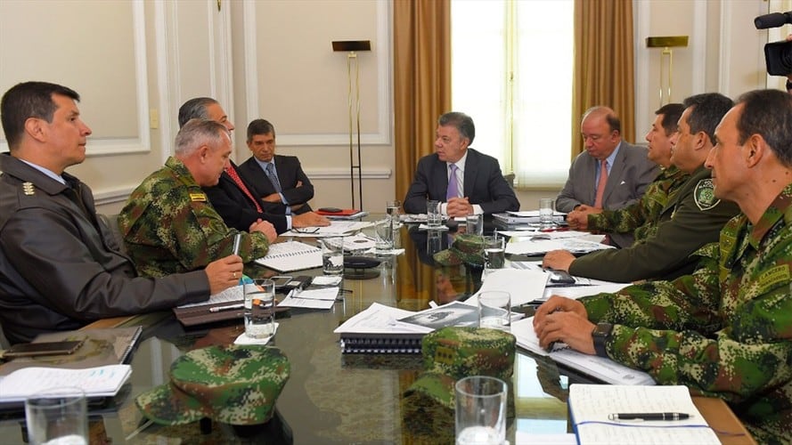 Santos y cúpula militar discuten lo ocurrido en Tumaco. Foto: Presidencia