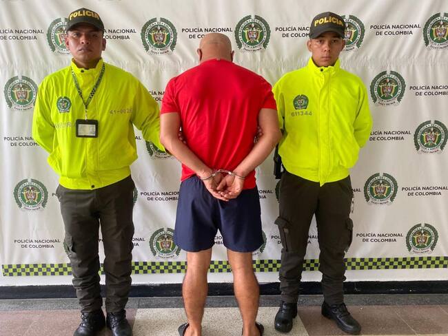 Extranjero responsable de prostitución infantil.