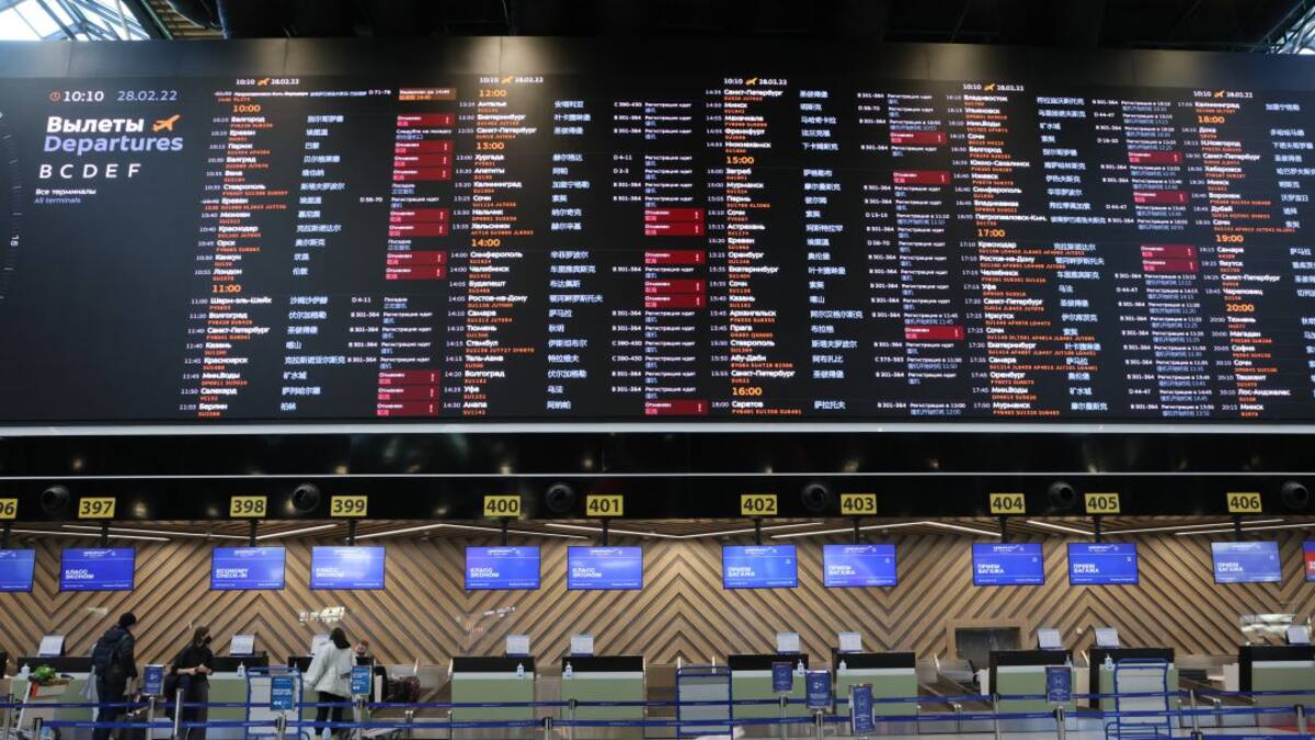 Rusia cierra su espacio aéreo a 36 países, incluyendo de la UE y Canadá