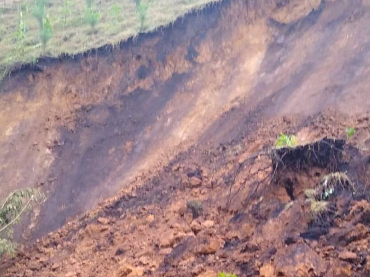 Deslizamientos de tierra se registraron en Marquetalia y Pensilvania Caldas