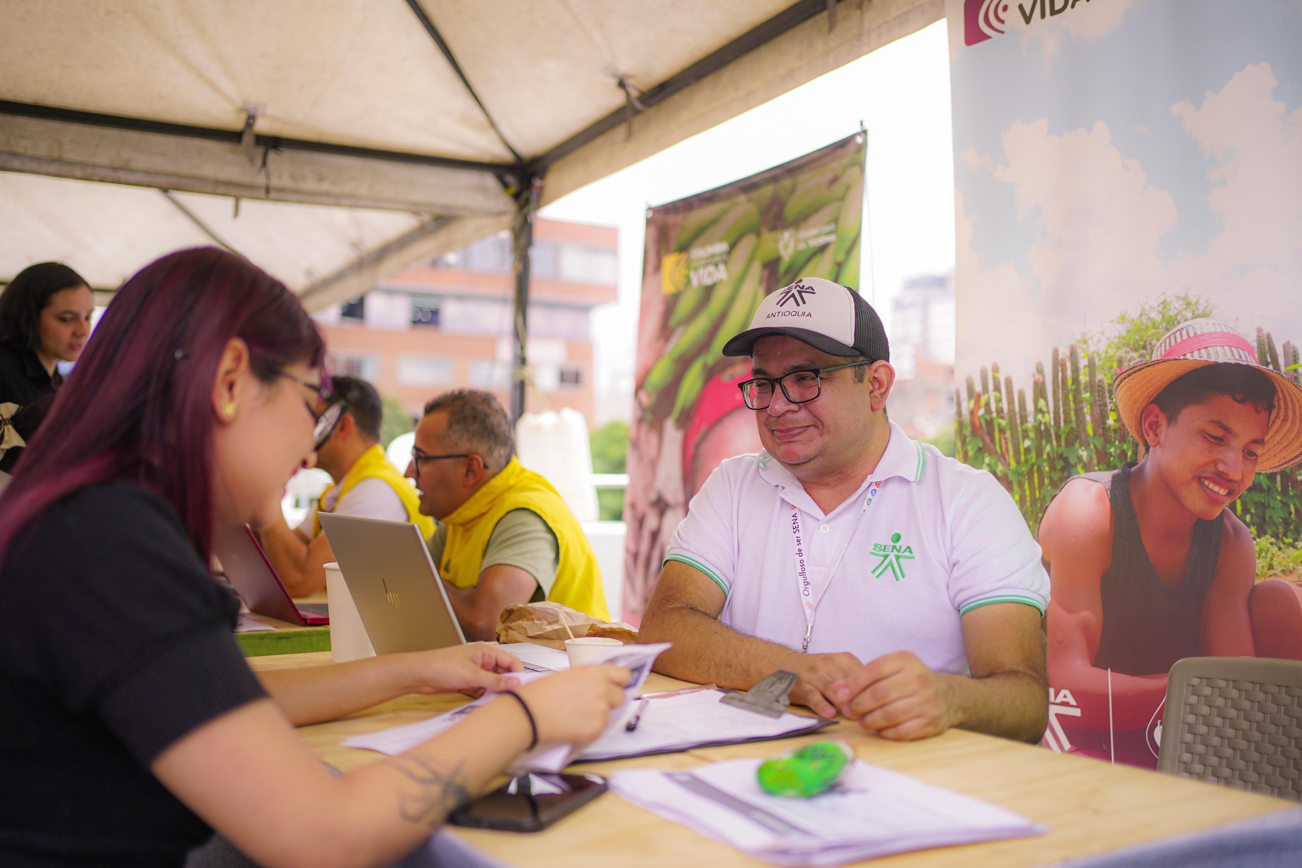 Primera Feria de Empleo del SENA en Antioquia. Foto:SENA.