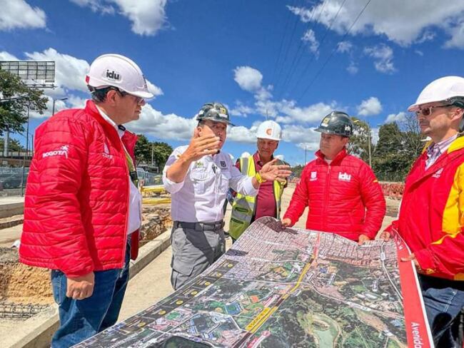 Construcción de una de las estaciones de TransMilenio y se activaron los frentes de obra // Alcaldía de Bogota - Cielo Fierro