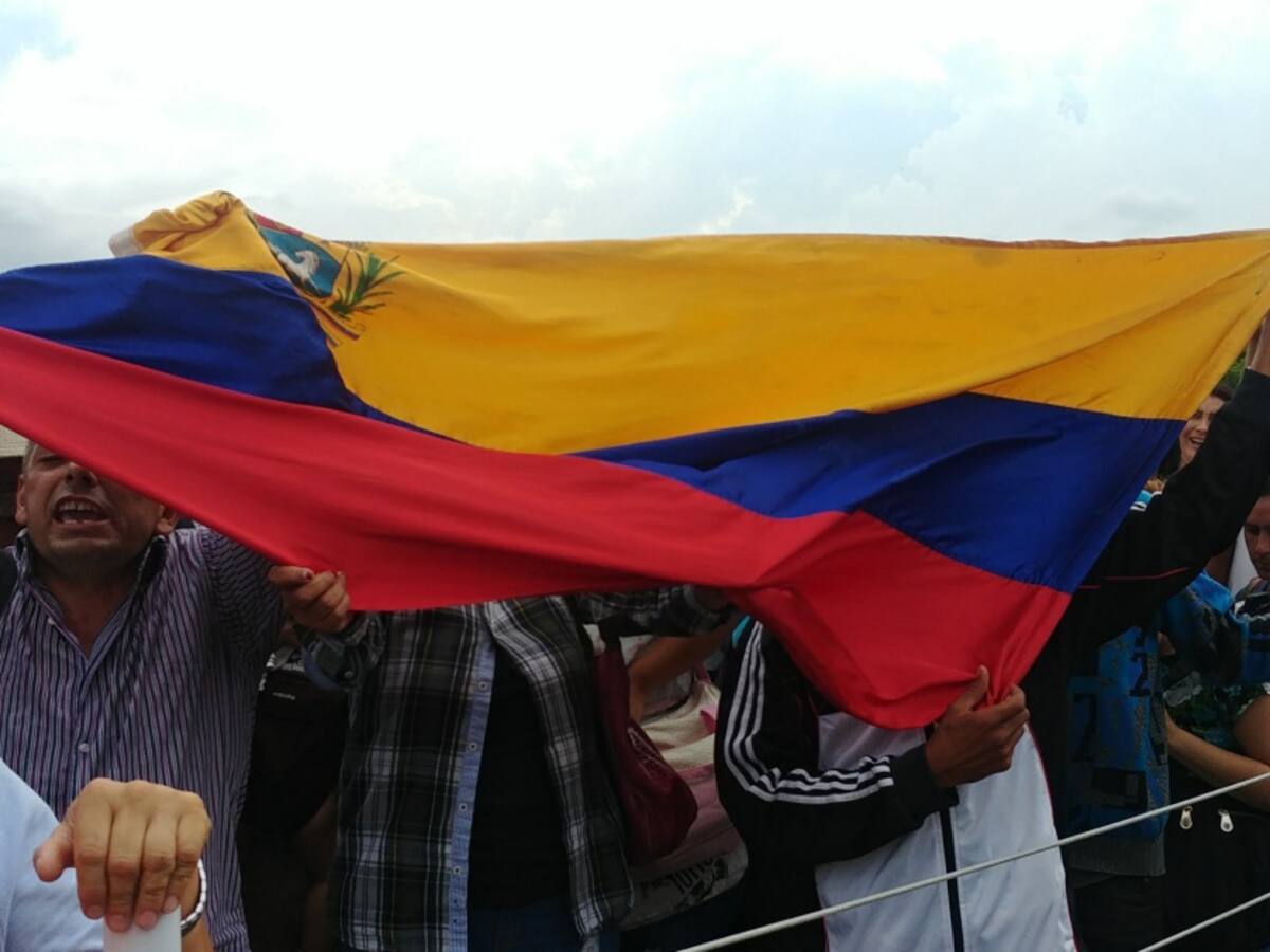 Autoridades reconocen que ingreso de 25 mil migrantes desborda la atención