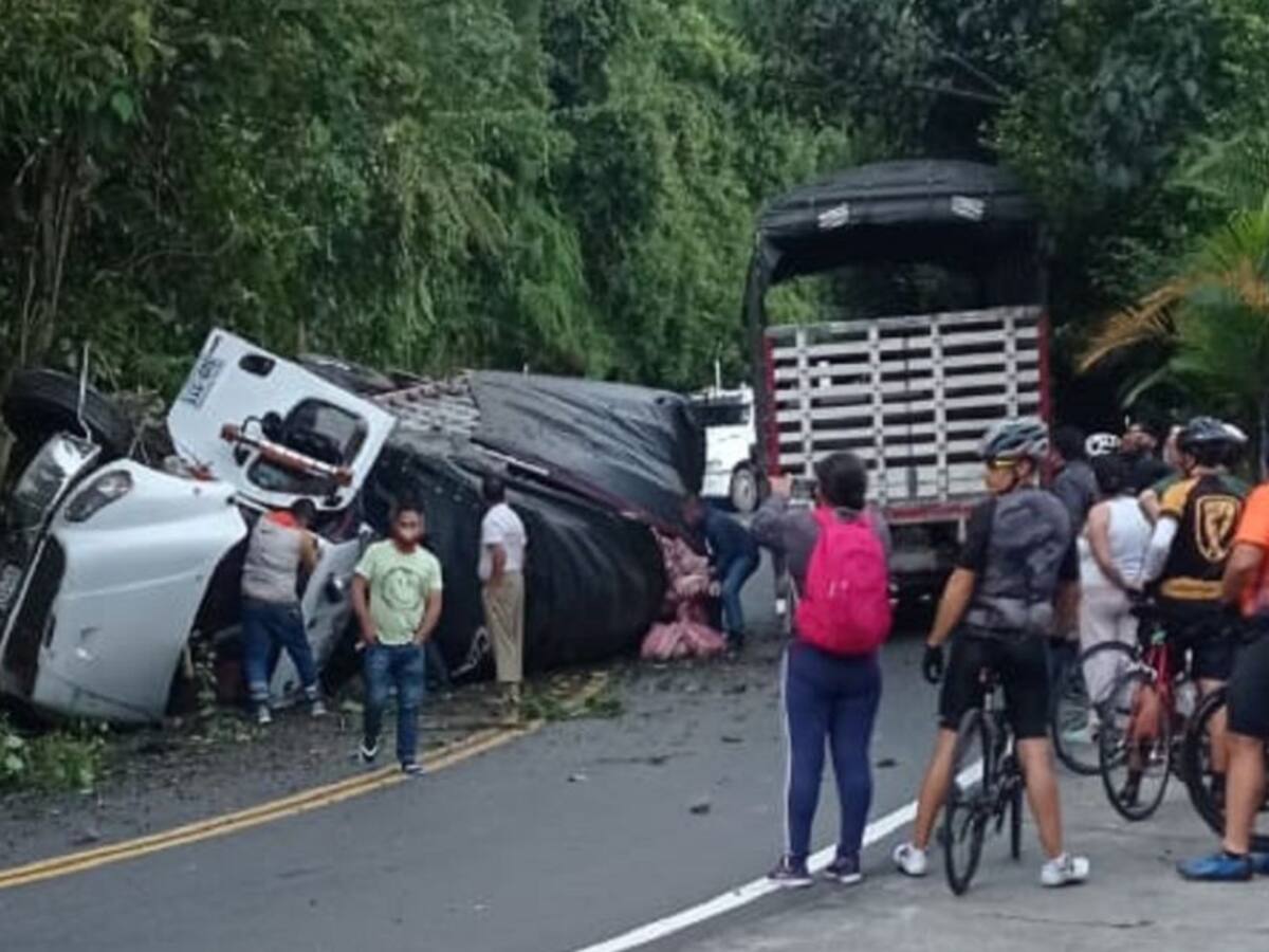 Paso restringido en la vía a Pamplona