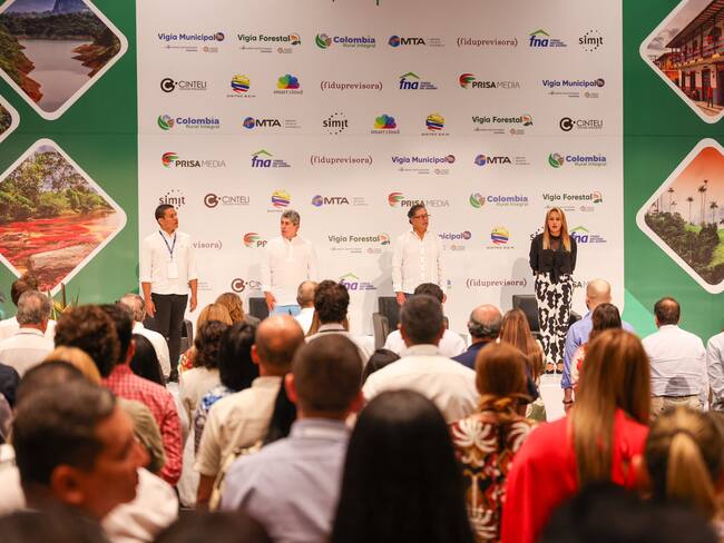 ¿Cómo superar los desafíos del catastro multipropósito en Colombia?