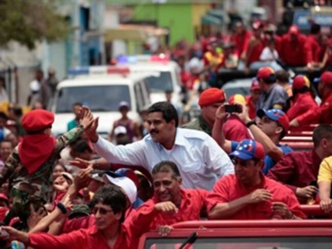 Maduro denuncia que paramilitares colombianos querían atentar contra él