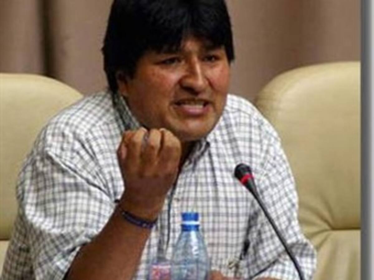 Evo Morales dice que es muy grave que Perú dé asilo a ex ministros bolivianos