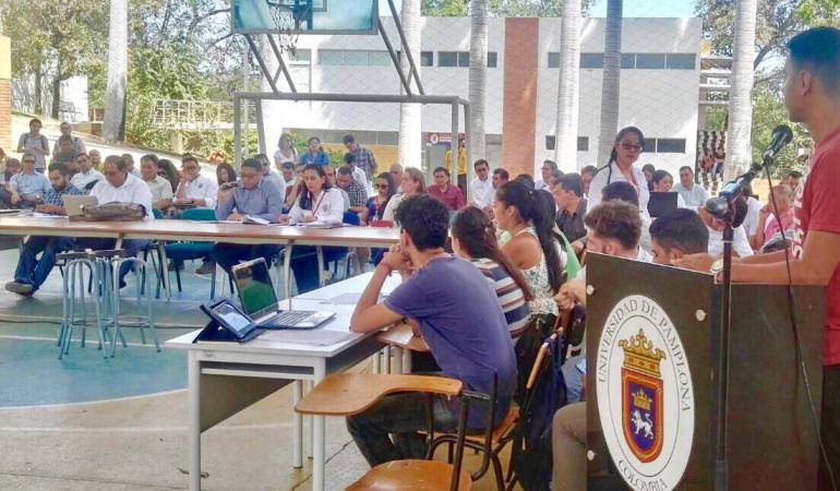 Estudiantes en la Universidad de Pamplona