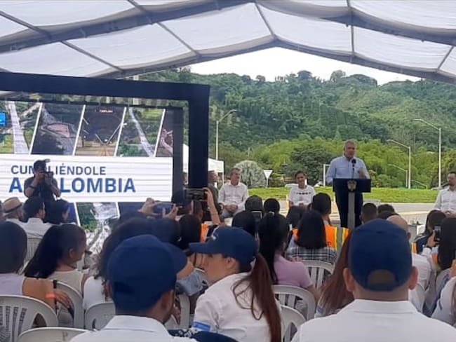 Presidente Iván Duque Márquez en la oficialización de avances de infraestructura concesionada