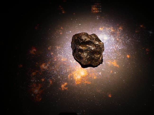 Meteorito de 7,7 kilogramos es descubierto en la Antártida