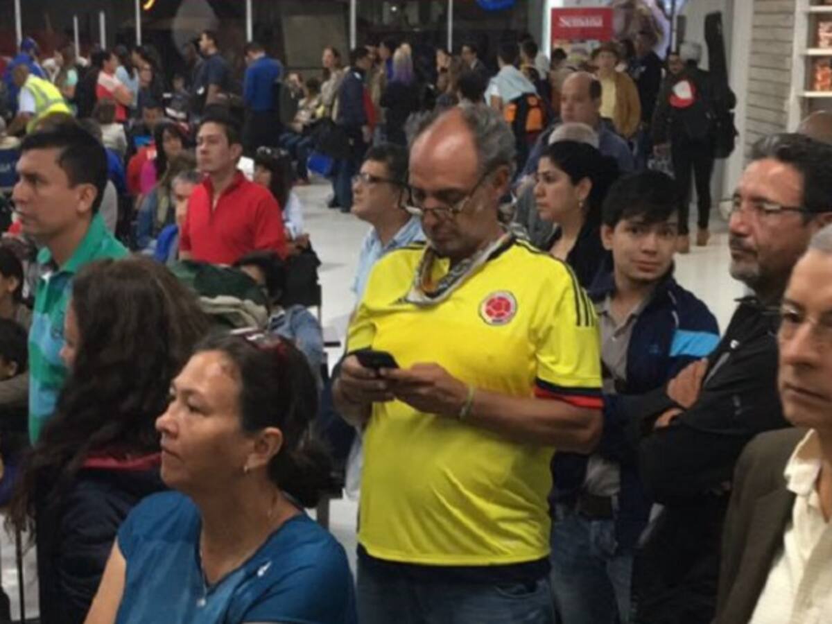 El calvario de los pasajeros en el aeropuerto Alfonso Bonilla Aragón