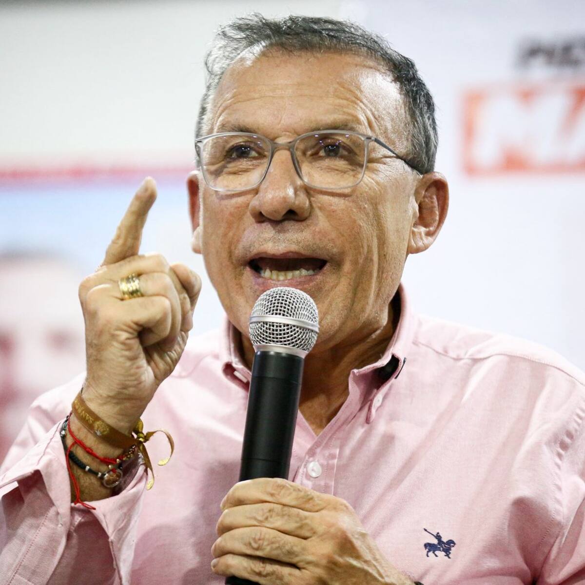 Barreras lamenta “error” de Petro al desestimular consultas, tras victoria en el Frente por la Vida