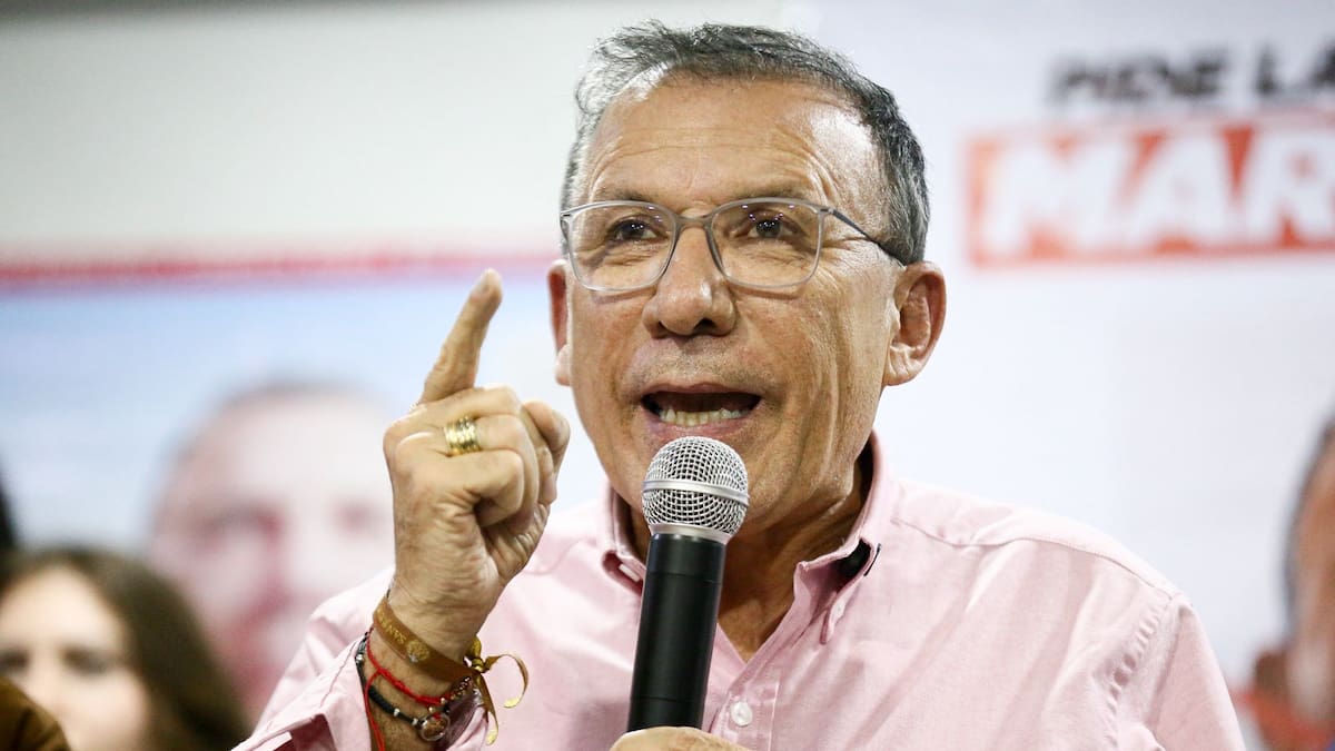 “No dudo que Petro quiere la paz, pero el método es un fracaso”: Roy Barreras sobre paz total