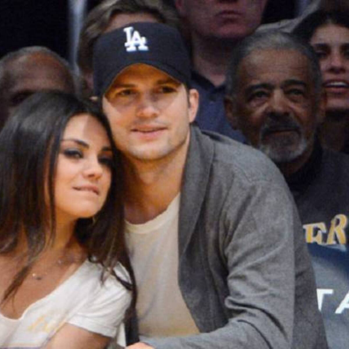 La relación de Ashton Kutcher y Mila Kunis empezó como un 'rollo casual'