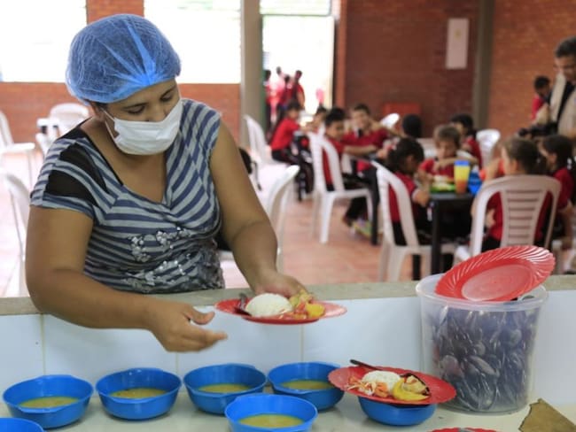 Más de 100 estudiantes están sin almuerzos en un colegio de Caimalito