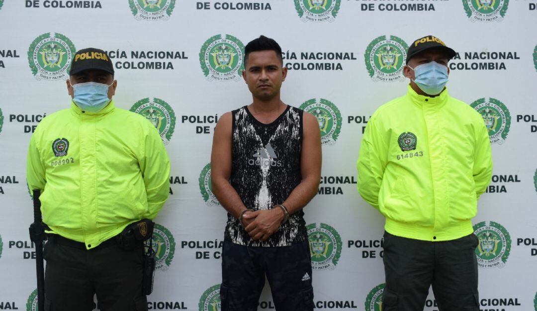 El hombre fue capturado en la terminal de transportes de la ciudad de Florencia.