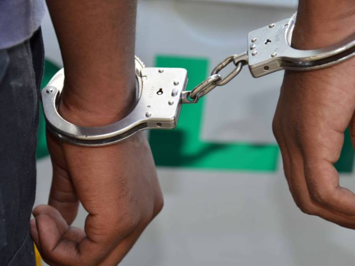 Envían a la cárcel a cinco personas por estafa inmobiliaria en Medellín