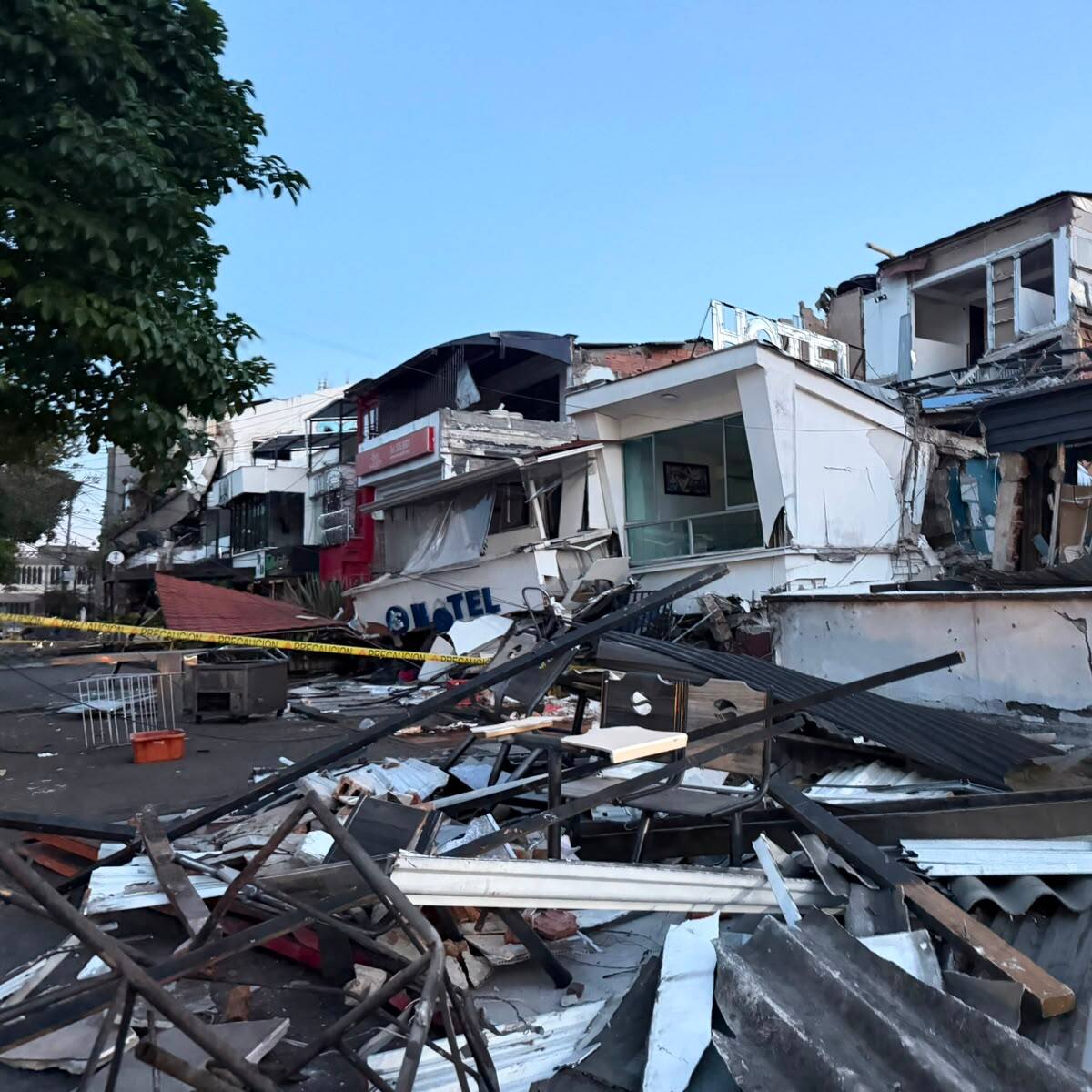 Aumenta a 314 la cifra de cuerpos identificados tras el terremoto en Colombia