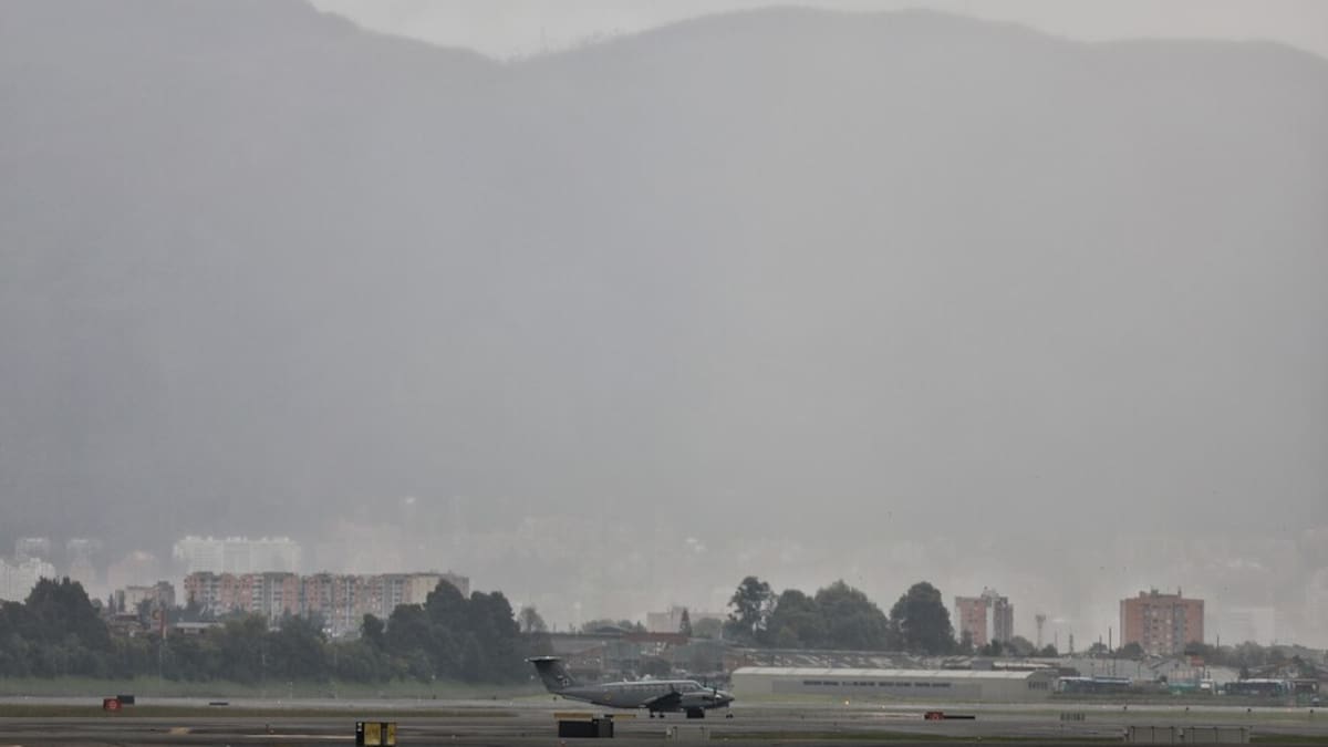 Ojo, viajeros: lluvias afectarán vuelos en lo que resta del año
