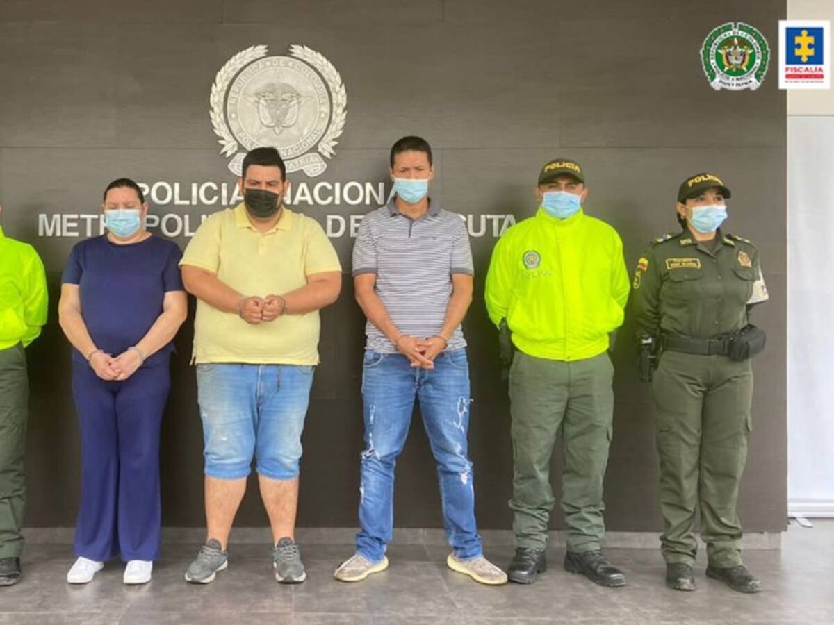Clan familiar habría lavado activos por más de $121 mil millones