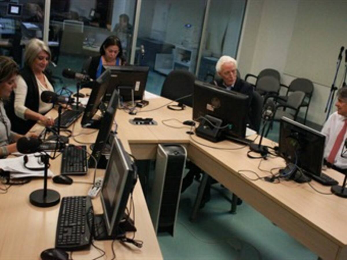 HORA 20. 'Ante las coyunturas políticas extremas nadie es coherente': Carlos Gustavo Arrieta