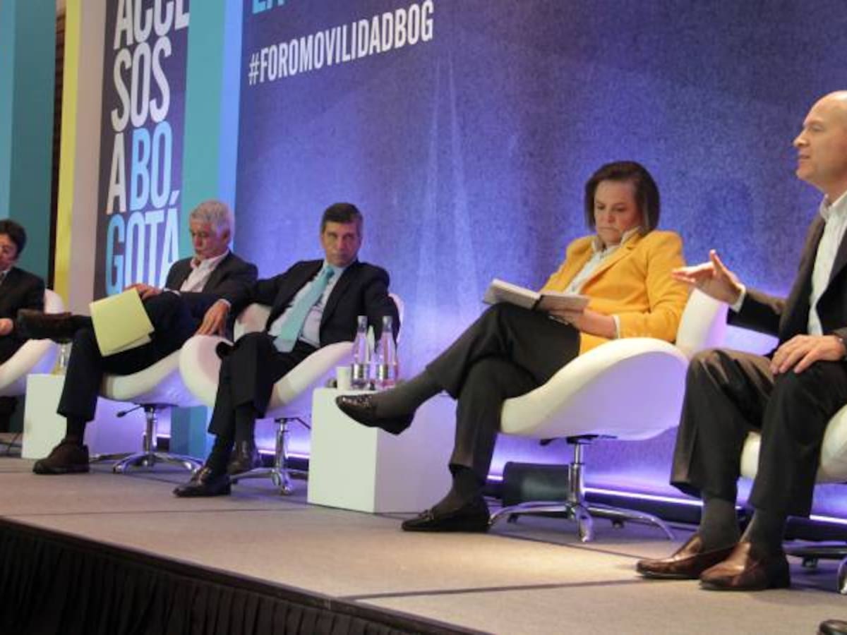 Peñalosa lidera encuesta de Datexco para la alcaldía de Bogotá