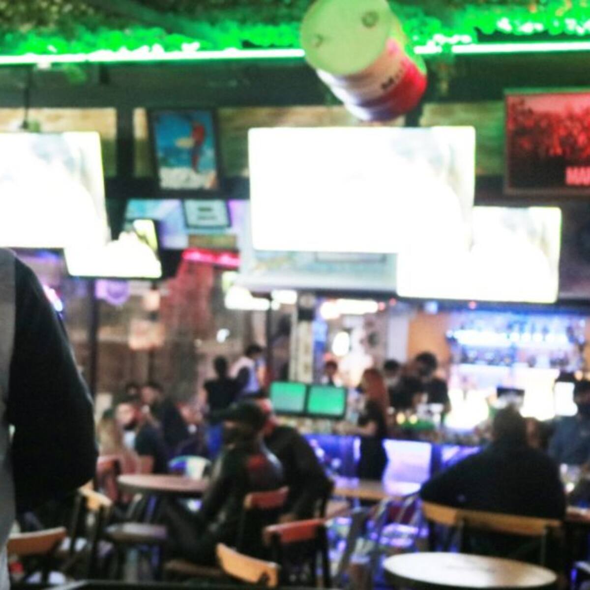 Un bar y una cancha fueron cerrados en Pereira por incumplir protocolos