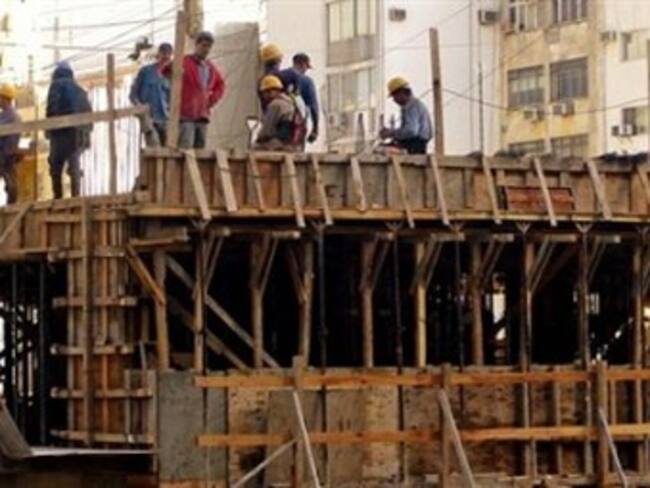 Construcción en Bogotá no está paralizada: secretaria del Hábitat