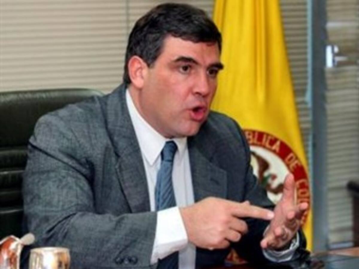 Consejo Electoral investiga posible donación de Luis Ernesto Mejía a la campaña de Arias