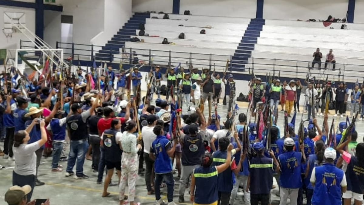 La Minga Indígena congeló el bloqueo de las vías en Antioquia tras un primer acuerdo