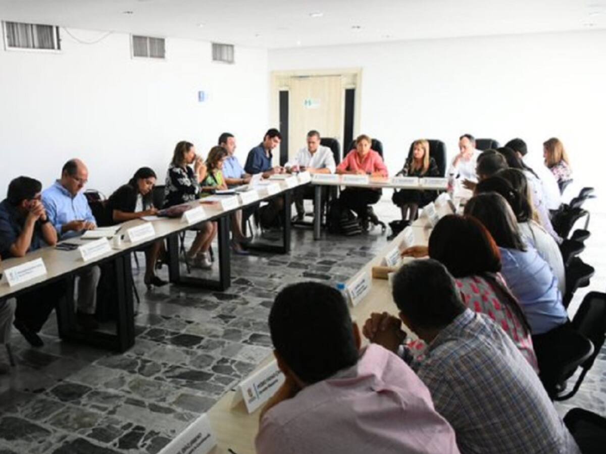 Gobernadora Noguera acata suspensión de los toque de queda en el país