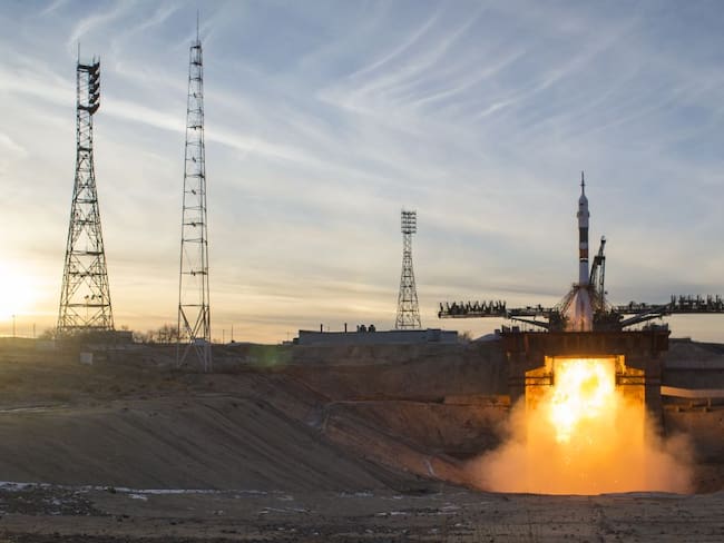 Nave espacial Soyuz se ha acoplado a la Estación Espacial Internacional