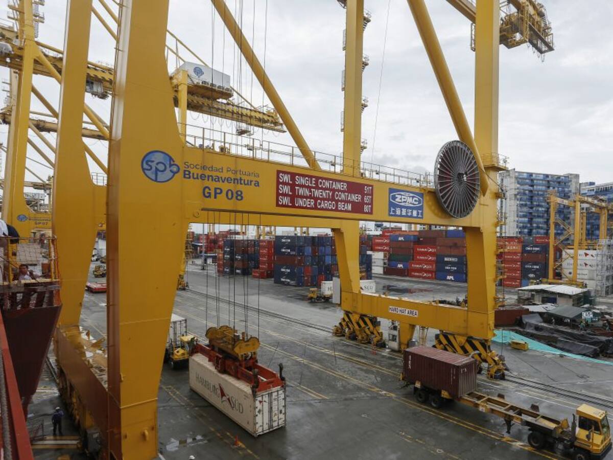 "Me voy porque respeto la institucionalidad": Vicealmirante Juan Francisco