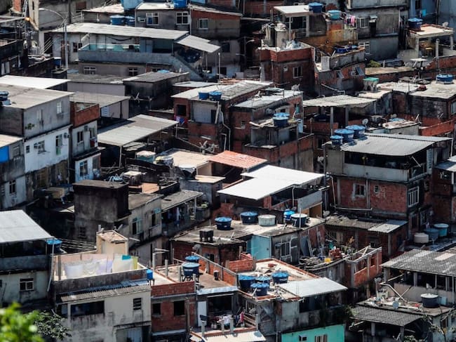 Una operación contra el narcotráfico deja a unos 200 turistas atrapados en una favela de Río. Foto: Favelas en Brasil