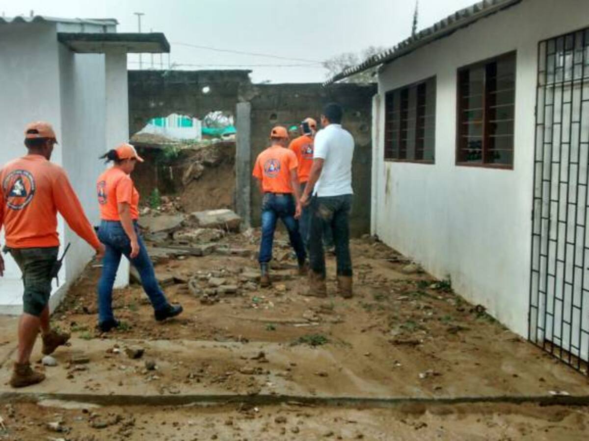 Lluvias causan inundaciones y deslizamientos en San Juan Bolívar