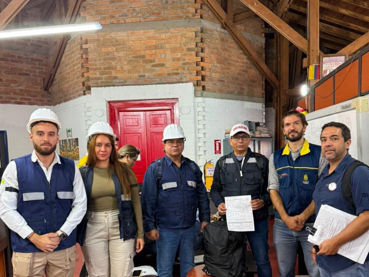 Alcaldía envía equipo de ingenieros a Pereira luego de entregar ayudas en Chocó y Valle