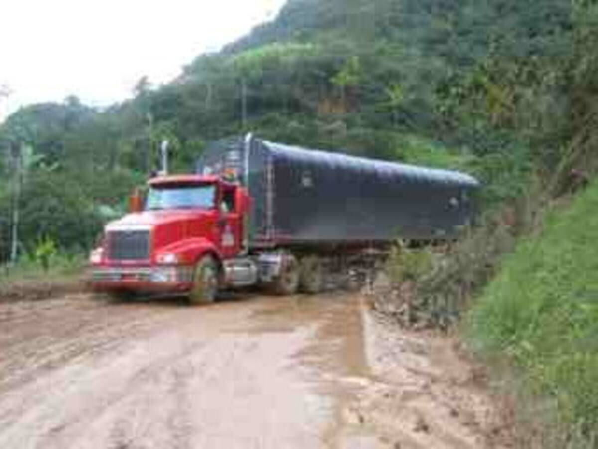 Cerrada la vía Medellín - Quibdó