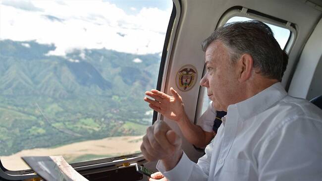 Si se llega a la cota de 410 metros, disminuye el riesgo de avalancha: Santos. Foto: Presidencia