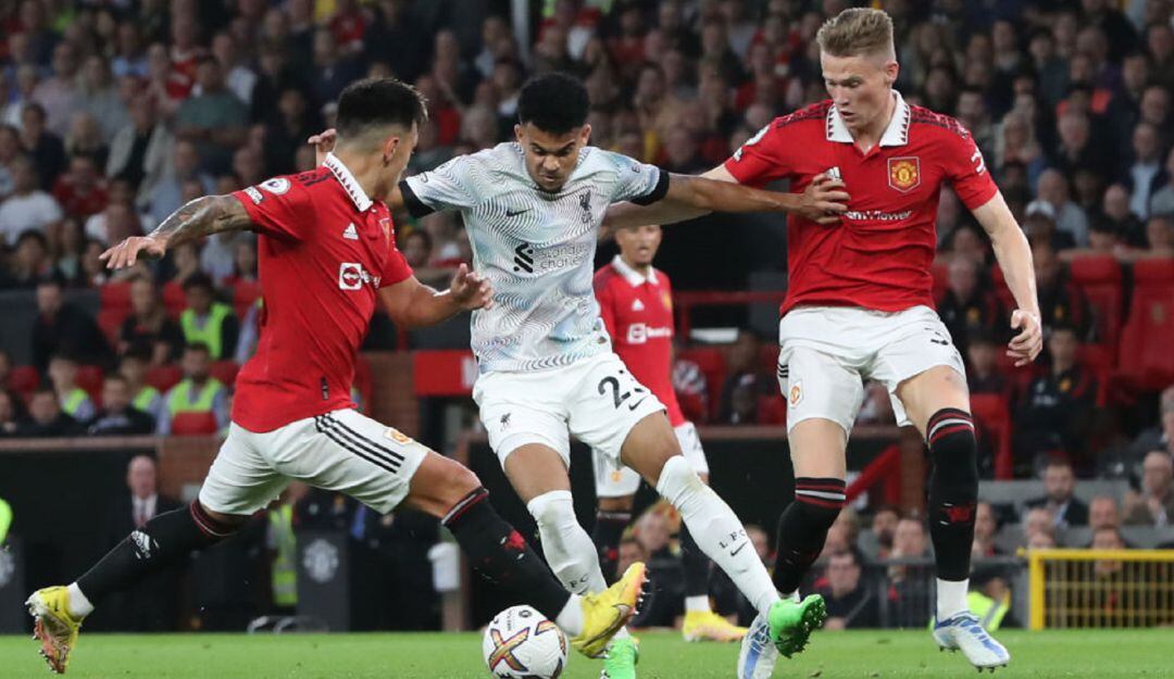 Luis Díaz en el partido del Liverpool contra el Manchester United