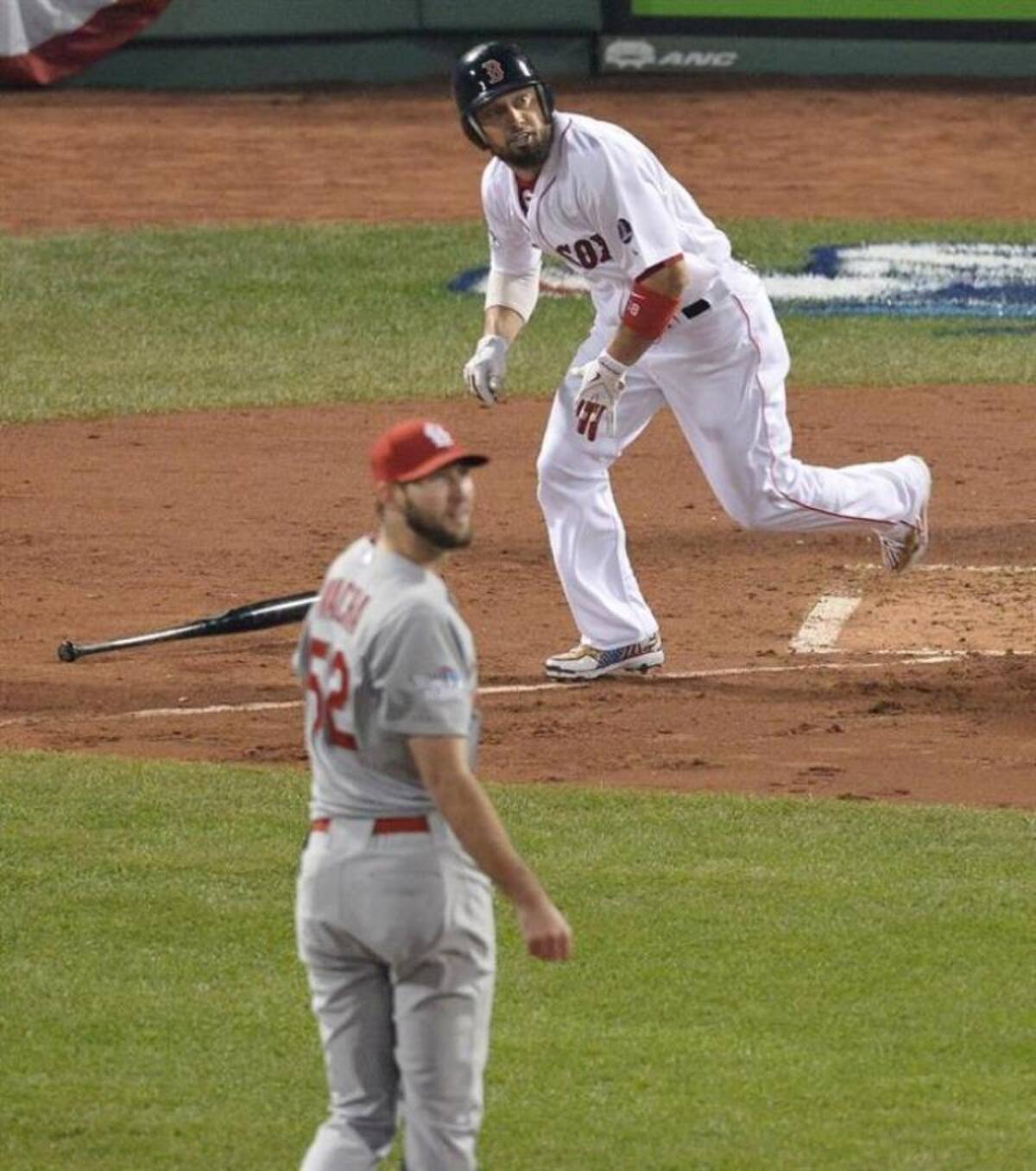 En el sexto juego ante Cardenales de San Luís alcanzaron su sexto título y volvieron a celebrar luego de cinco años, cuando en 2007 vencieron a los Rockies de Colorado.