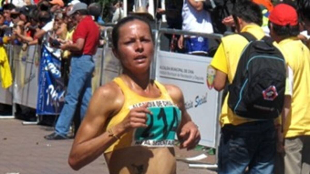 Erika Abril impone nuevo registro nacional para la Media Maraton