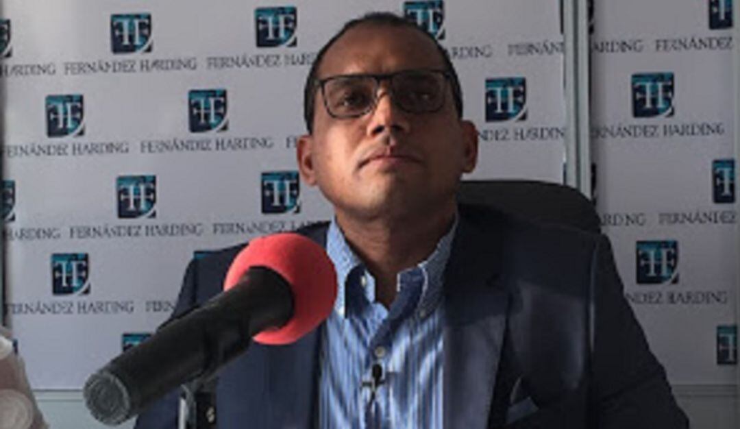 Abogado Alex Fernández Harding. 