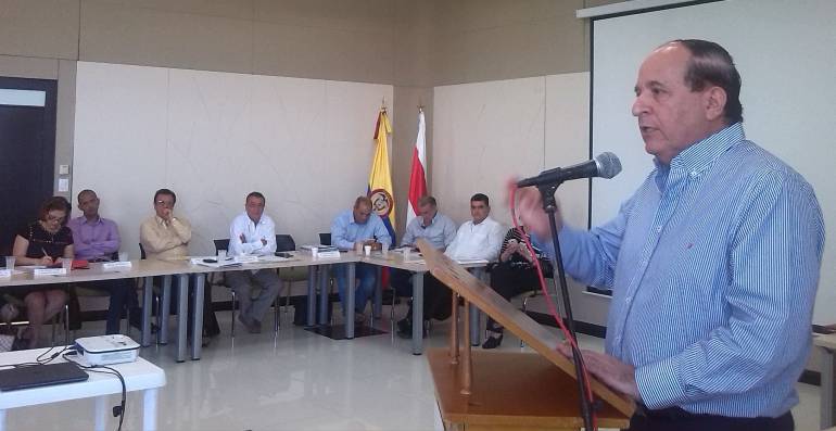 Senador Alvaro  Ashton