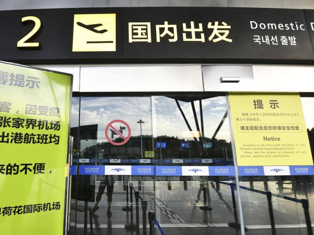 China aumenta medidas y restringe viajes de sus ciudadanos al extranjero