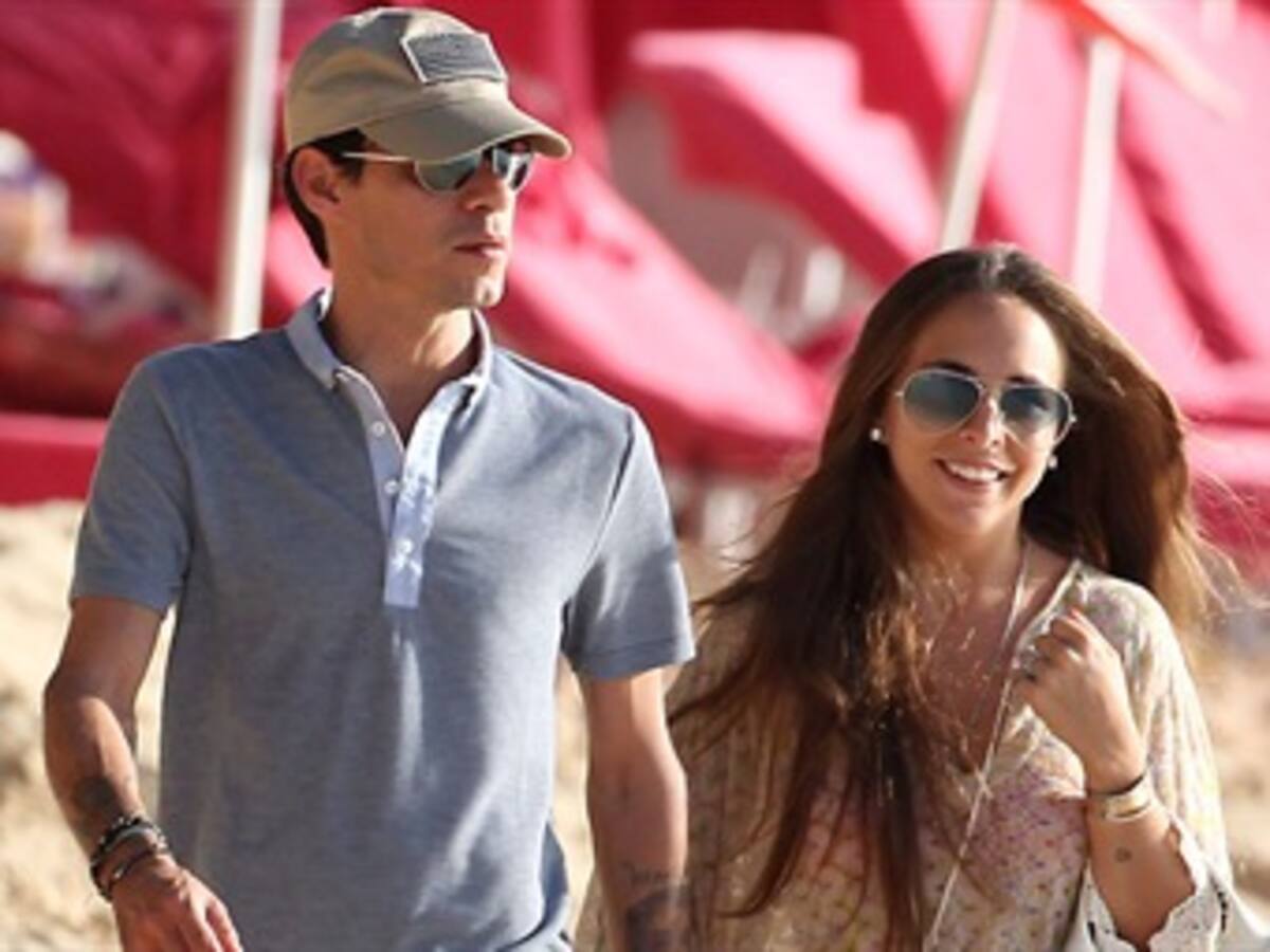 Marc Anthony y Chloe Green desatan su pasión en Barbados