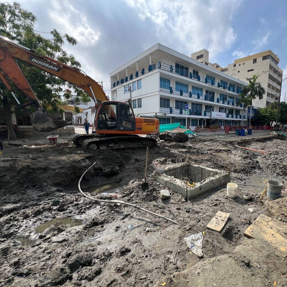 Contraloría hace acompañamiento a obras para mitigar rebosamiento de aguas residuales en Santa Marta