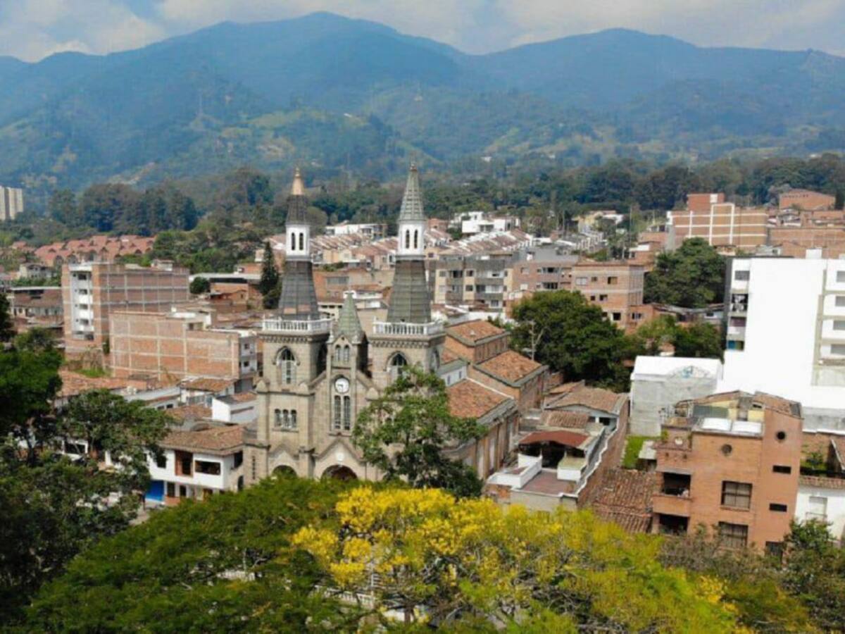 En La Estrella habrá toque de queda hasta el mediodía el 25 y el 1