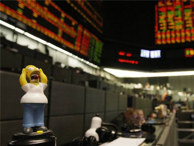 Homero Simpson, ¿preocupado por la bolsa de valores?